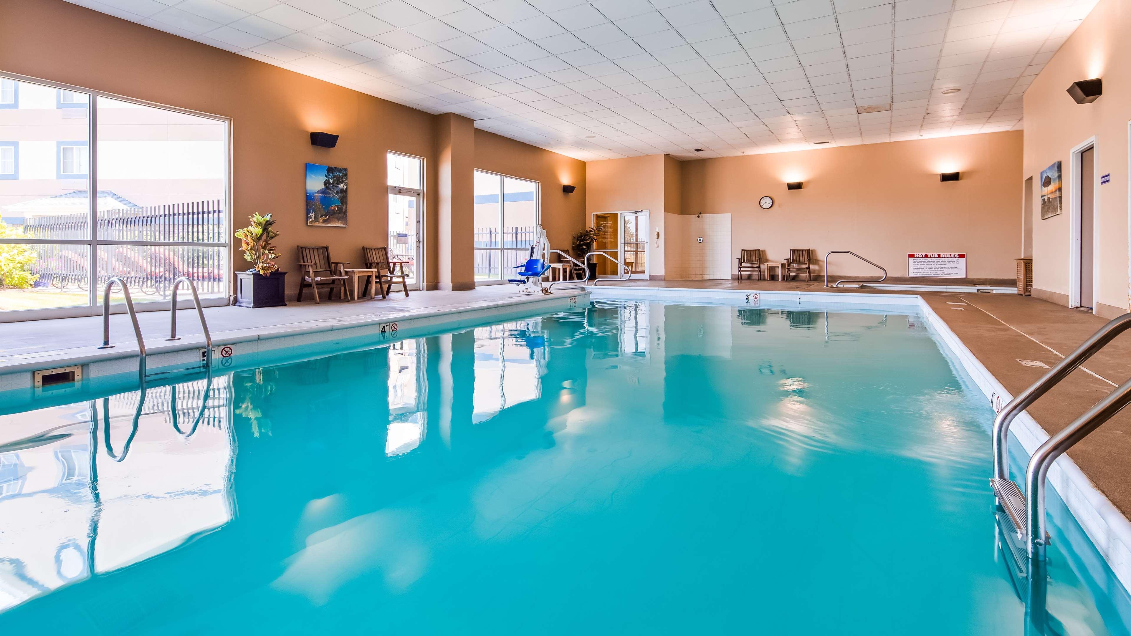 Best Western Plus Brandywine Inn & Suites Monticello Exteriör bild